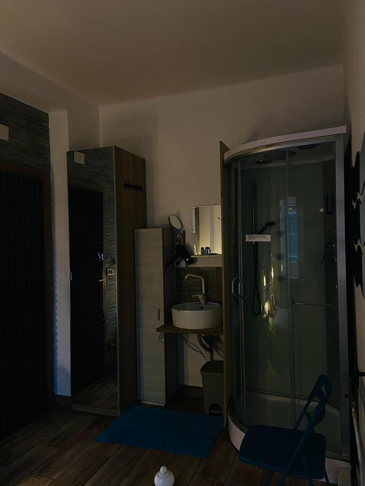 Europe Station Rooms Parma Exterior foto
